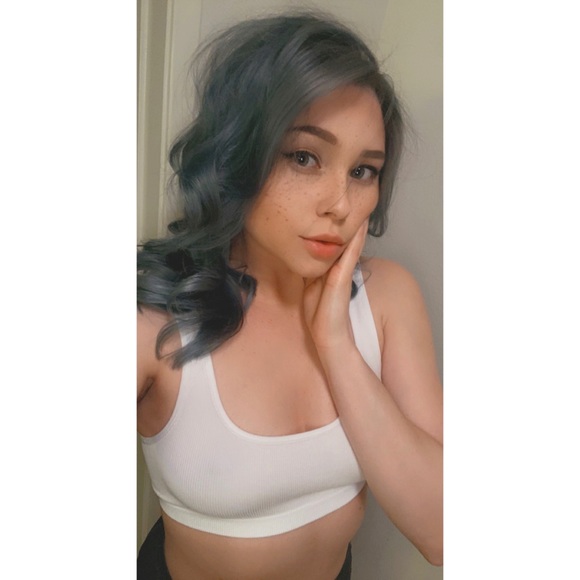 Like to follow sale posts💕 - Picture 2 of 5